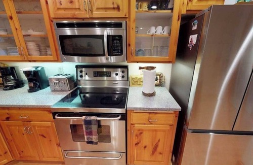 Tofte House | Superior Sanctuary on Lake Superior. Just 6 mi from Lutsen Mountain ski resort!