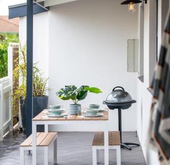 Semaphore House | Sur La Mer Semaphore