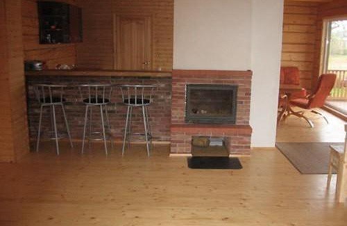 Aukstadvaris House | Suraučių sodyba