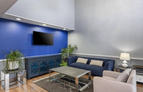 Asheboro Hotel | SureStay Plus Hotel by Best Western Asheboro