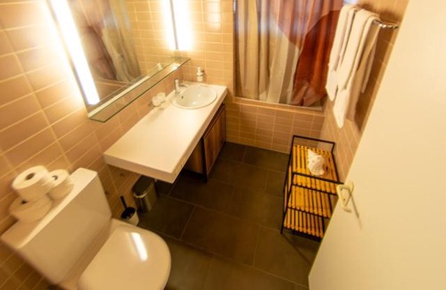 Darligen Apartment | Surfers Lodge with Beach, near Interlaken