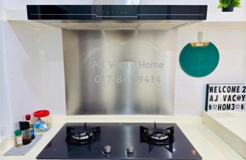 Kampung Sembulan Baru Apartment | Sutera Avenue KK by AJ Vacay Home