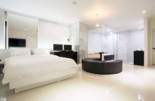 Ingye-dong Hotel | Suwon Byeolheneunbam