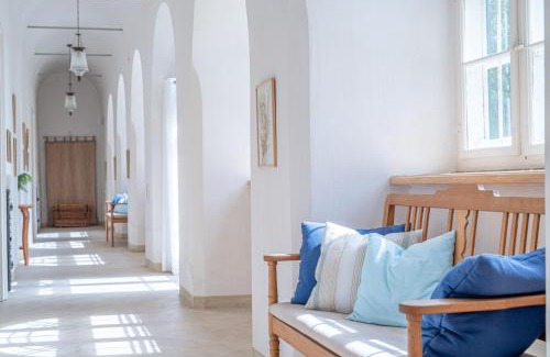 Szentgalosker House | Svastics kúria