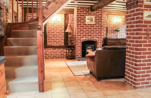 Hopton Castle House | Swallow Cottage