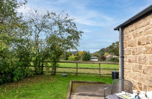 Birchover House | Swallows Nest - One Bedroom House, Sleeps 2