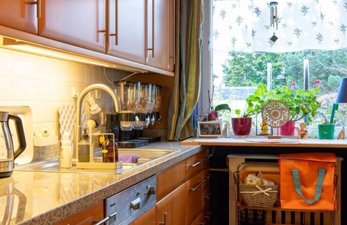 Kurzes Holz Apartment | "Sweet Dreams" - double room, shared bathroom, WC - Traumoase Wolfenbüttel