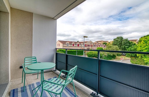 Castanet-Tolosan Apartment | Sweet Green - T2 avec balcon à Toulouse
