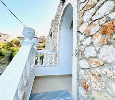 Himare Apartment | SWEET HOME