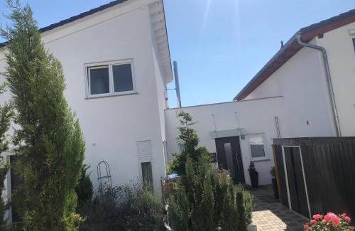 Metzingen Apartment | SWEET HOME OUTLETCITY