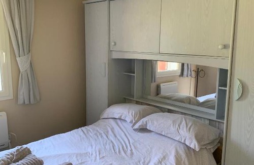 Trois-Fonds Apartment | Swift Studio