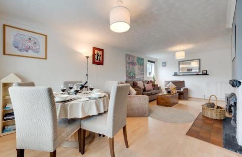 Saxmundham House | Swinton