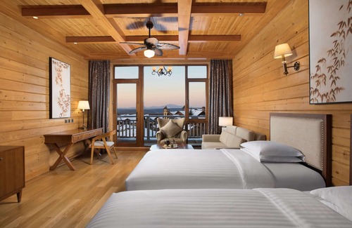 Fusong County Hotel | Swissôtel Resort Changbaishan