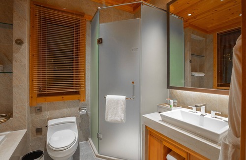 Fusong County Hotel | Swissôtel Resort Changbaishan