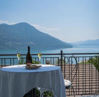 Brissago Apartment | Swiss Blue Residence-Lake View