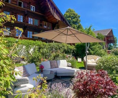 Latterbach House | Swiss Mountain-Valley View Lodge