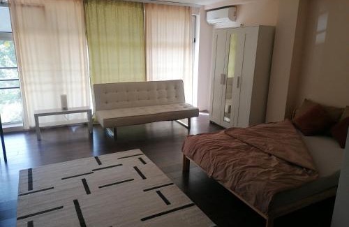 Kragujevac Apartment | SwissResidente u parku