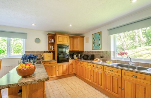 Nant Peris House | Swn y Nant - Three Bedroom House, Sleeps 6