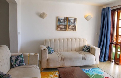 Bouvet Island Bed & Breakfast | Symphony Seafront House Mombasa