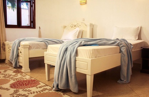 Bouvet Island Bed & Breakfast | Symphony Seafront House Mombasa