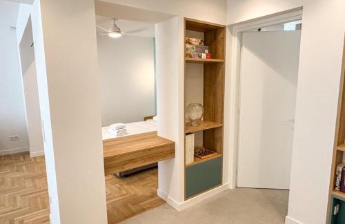 Plaka Apartment | Syntagma Spacious Residence