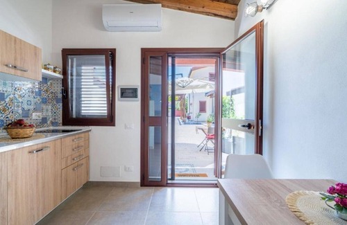 Arenella Apartment | Syracuse sea