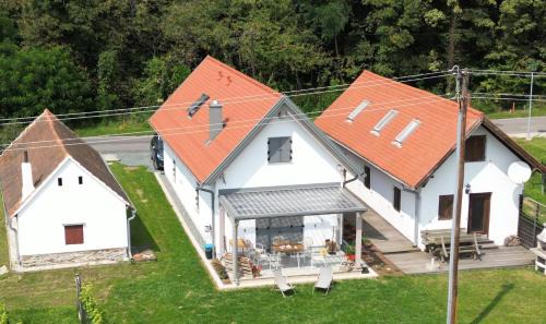 Deutsch Schuetzen-Eisenberg Apartment | Szapary 1620