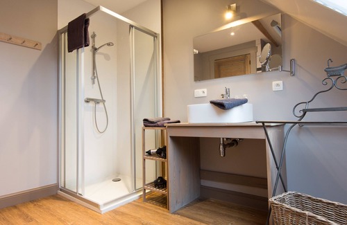 Poelkapelle House | 't Oud gemeentehuis Poelkapelle