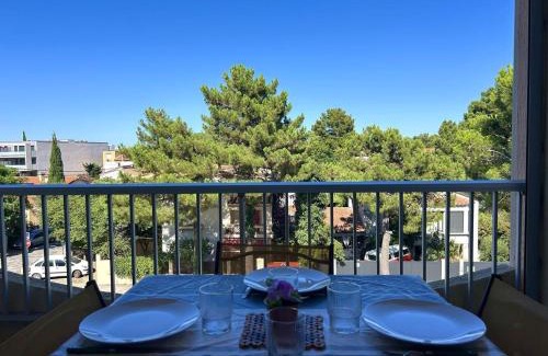 Argeles Plage Apartment | T2 Cabine près de la plage avec parking à Argelès-sur-Mer - FR-1-388-246