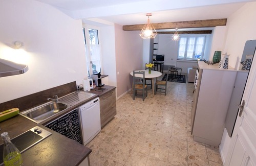 Bagneres-de-Bigorre Apartment | T2 * ground floor, 200 m downtown, fully renovated, bright