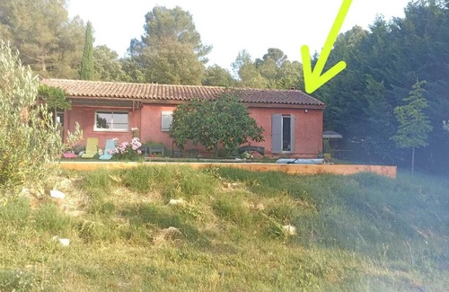 Tourves Bed & Breakfast | T2 "NATURE" - 30m2 - Swimming pool - Provence Verte - Near Sainte-Baume -3 pers.