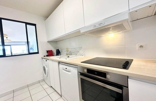 Larmor-Plage Apartment | T3 Standing Vue Mer 180° Face Plage