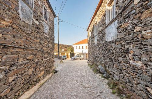 Arouca House | T5 com Piscina Casa da Chica