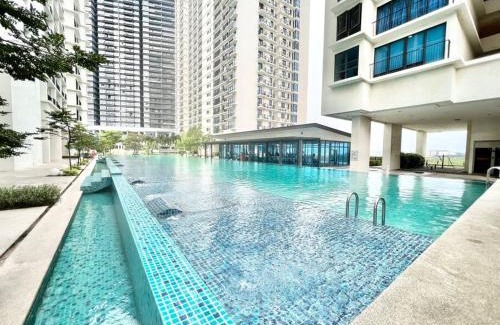 Shah Alam Apartment | T6 1-10Pax Trefoil Setia Alam 2Room SCCC Top Glove tower