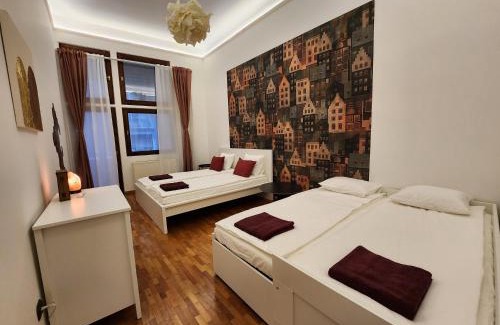 Rozsadomb Apartment | T8 "The Crimson Suite" Apartment with 2 bathrooms