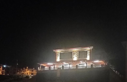 Gokceada Villa | Taş Villa Ada Evi - 3+2 Dubleks, Verandalı