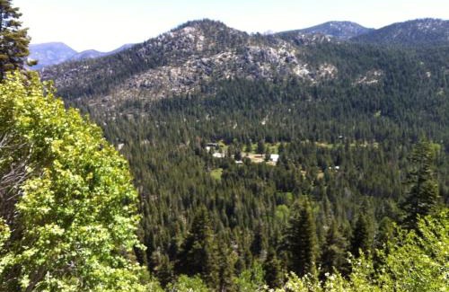 Christmas Valley House | Tahoe Cottage perfect for couples and outdoor enthusiasts