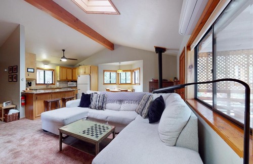 Idyllwild House | Tahquitz View Chalet