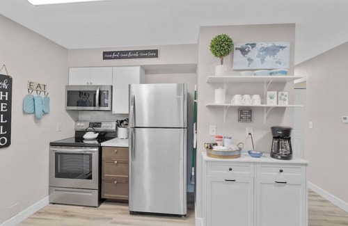 Marquette Apartment | Take In MQT - Convenient Main Apt, Walking Range!