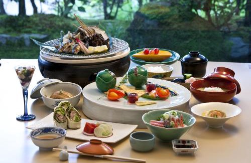 Kanazawa Hotel | TAKITEI Riverside Onsen ーA Hidden Ryokan in Kanazawaー