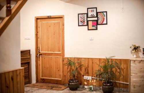 Vashist House | Tales N Trails