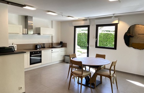 Talloires-Montmin Apartment | TALLOIRES, TYPE 3 rez de jardin, proche lac, 4 pers.