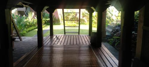 Sawan House | Tamansari Homestay