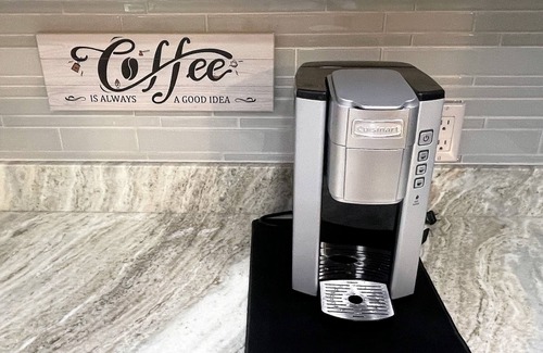 Lake George House | Tampa Super Suite