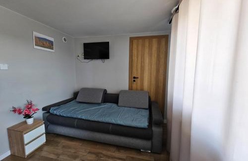 Jaworznia House | Tanie Noclegi, kwatery, pokoje do wynajęcia , TARGI KIELCE