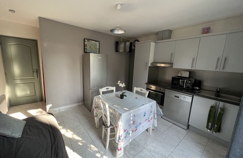 Tarascon Villa | Tarascon VILLA RENTAL - DISTRICT ST GABRIEL