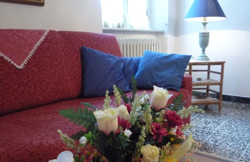 Chianni Apartment | tarrini house with free wifi and great prices throughout the year
