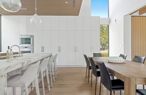 Tarrytown House | Tarrytown Luxury + Private Pool - Everest!