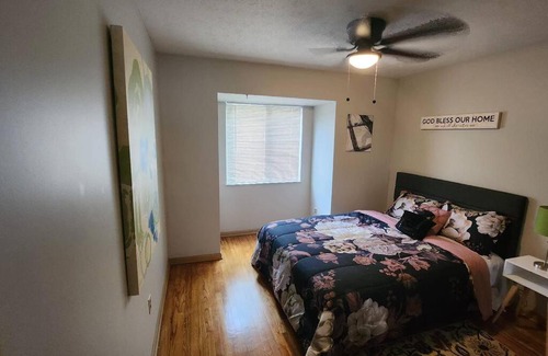 Euclid House | Tastefully Furnished 3bd @Euclid