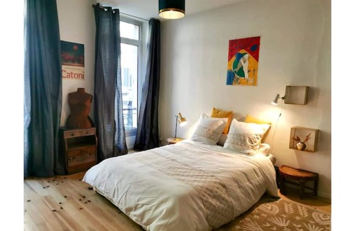 Les Cinq Avenues Apartment | Tastefully renovated apartment with terrace